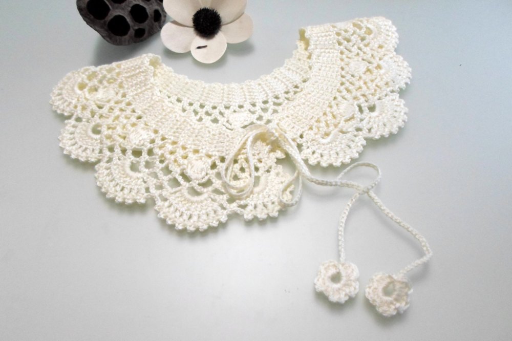 CROCHETED LACE